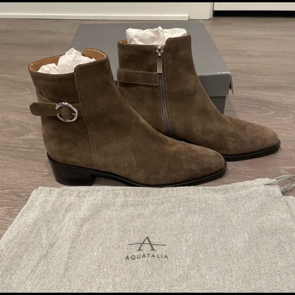 Aquatalia Taupe Suede Weather Proof Booties - Size 9